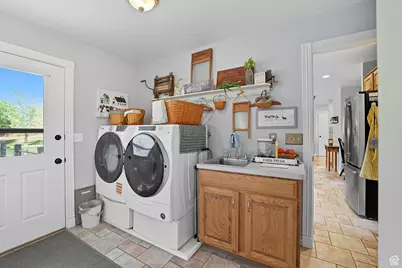 300 W 2000 S, Perry, UT 84302 - Photo 27