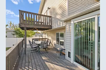 218 E 7615 S, Midvale, UT 84047 - Photo 9