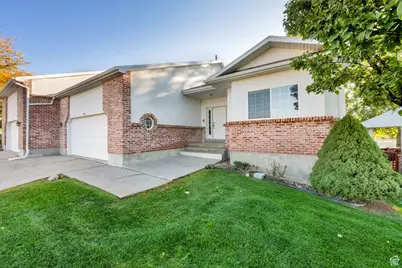 524 S Oak Ln W #3, Tooele, UT 84074 - Photo 5