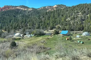 1460 E Coral Pink Cliffs Rd E, Glendale, UT 84729 - Photo 5