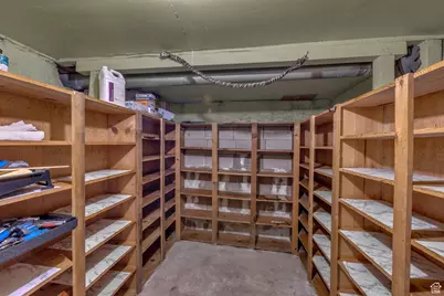 827 E 500 S, Salt Lake City, UT 84102 - Photo 27