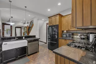 827 E 500 S, Salt Lake City, UT 84102 - Photo 7