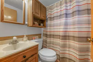 312 W 1425 N, Sunset, UT 84015 - Photo 13