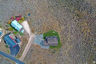 278 W Caddy Cir, Garden City, UT 84028 - Photo 35