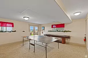 278 W Caddy Cir, Garden City, UT 84028 - Photo 17