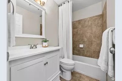 2823 N Marrcrest E, Provo, UT 84604 - Photo 19