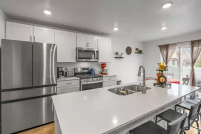 1847 E Eagle View Ln, Eagle Mountain, UT 84005 - Photo 7