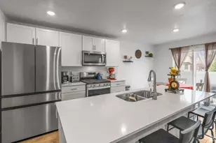 1847 E Eagle View Ln, Eagle Mountain, UT 84005 - Photo 7