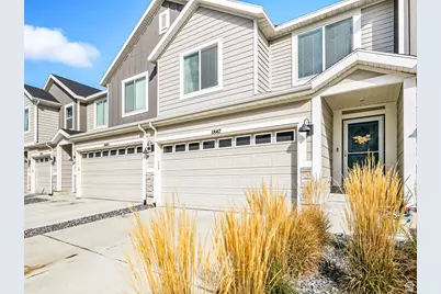 1847 E Eagle View Ln, Eagle Mountain, UT 84005 - Photo 1