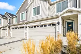 1847 E Eagle View Ln, Eagle Mountain, UT 84005 - Photo 1