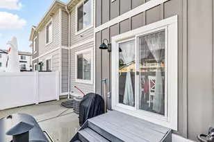 1847 E Eagle View Ln, Eagle Mountain, UT 84005 - Photo 21