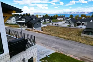 649 N Lochwood Dr, Garden City, UT 84028 - Photo 73