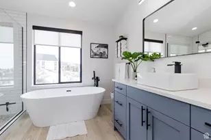 649 N Lochwood Dr, Garden City, UT 84028 - Photo 41