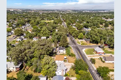 1425 E 22nd St S, Ogden, UT 84401 - Photo 37