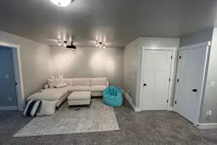 272 E 1725 N, North Logan, UT 84341 - Photo 3