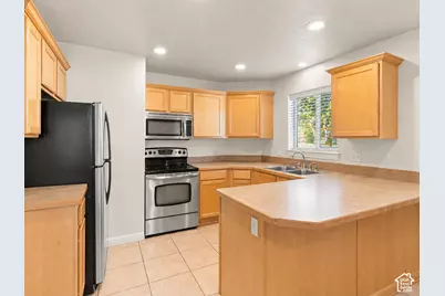 362 E 800 N #1, Orem, UT 84057 - Photo 5