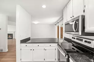 3006 Casto Ln, Holladay, UT 84117 - Photo 11