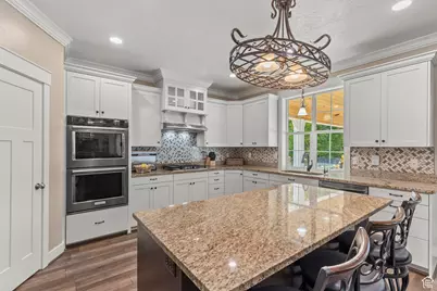 821 S 525 E, River Heights, UT 84321 - Photo 7