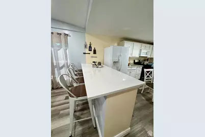 2875 N Hill Rd #27, Layton, UT 84041 - Photo 5