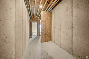 8048 N Clydesdale Dr, Eagle Mountain, UT 84005 - Photo 29