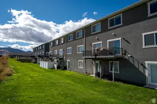 8048 N Clydesdale Dr, Eagle Mountain, UT 84005 - Photo 35