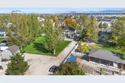 374 S Davenport Dr E, Grantsville, UT 84029 - Photo 49