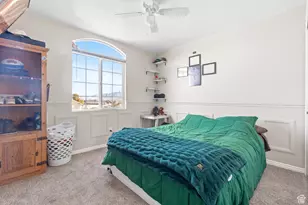 374 S Davenport Dr E, Grantsville, UT 84029 - Photo 17