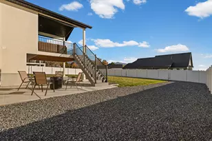 1023 W 3350 N, Pleasant View, UT 84414 - Photo 43