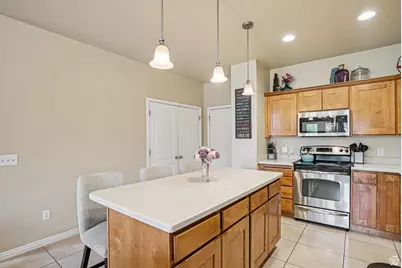 2218 W Mackay Ln, Taylorsville, UT 84129 - Photo 11