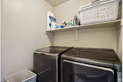 2218 W Mackay Ln, Taylorsville, UT 84129 - Photo 23