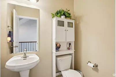 2218 W Mackay Ln, Taylorsville, UT 84129 - Photo 29