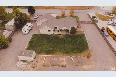 65 S 400 E, Centerfield, UT 84622 - Photo 9