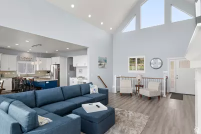 732 S Spruce Dr, Garden City, UT 84028 - Photo 5