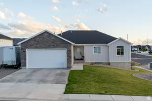 216 E 1500 N, Nephi, UT 84648 - Photo 3