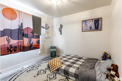 216 E 1500 N, Nephi, UT 84648 - Photo 15