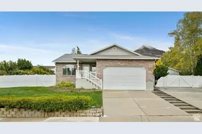 1161 E 200 N, Pleasant Grove, UT 84062 - Photo 1