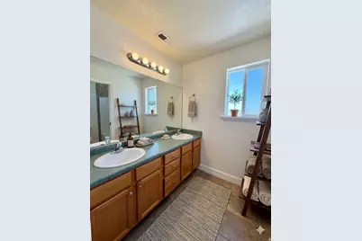 469 E Vine St, Murray, UT 84107 - Photo 29