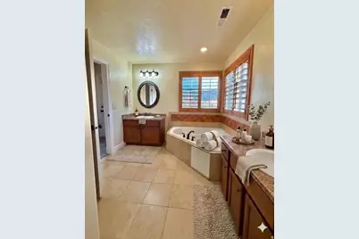 469 E Vine St, Murray, UT 84107 - Photo 21