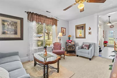 389 N 100 E, Spring City, UT 84662 - Photo 9