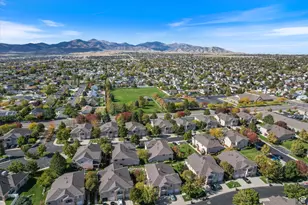 7138 S Brittany Town Dr, West Jordan, UT 84084 - Photo 37