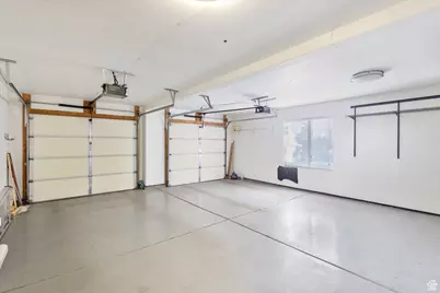 7138 S Brittany Town Dr, West Jordan, UT 84084 - Photo 27