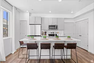 104 N Riverside Dr, Saratoga Springs, UT 84045 - Photo 3