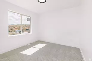 1040 N Broad Rd, Garden City, UT 84028 - Photo 9