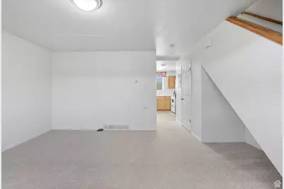 1242 S 950 E #17, Ogden, UT 84404 - Photo 5