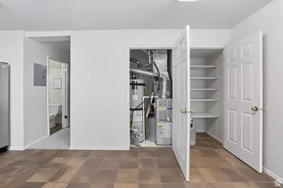 1242 S 950 E #17, Ogden, UT 84404 - Photo 13
