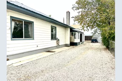 439 E 400 S, Vernal, UT 84078 - Photo 25