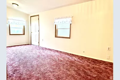 439 E 400 S, Vernal, UT 84078 - Photo 15