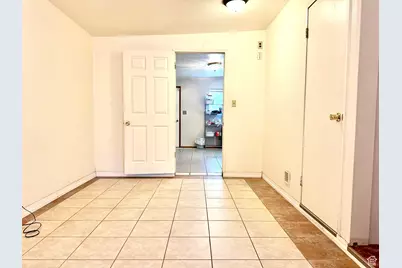 439 E 400 S, Vernal, UT 84078 - Photo 17