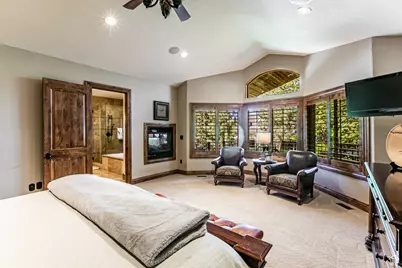 3357 E Glacier Ln, Sandy, UT 84092 - Photo 23