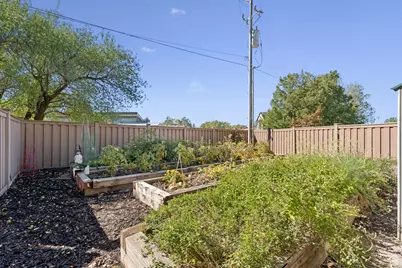 3357 E Glacier Ln, Sandy, UT 84092 - Photo 75